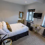 Sneaton Castle Hotel Whitby