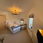 Sneaton Castle Hotel Whitby