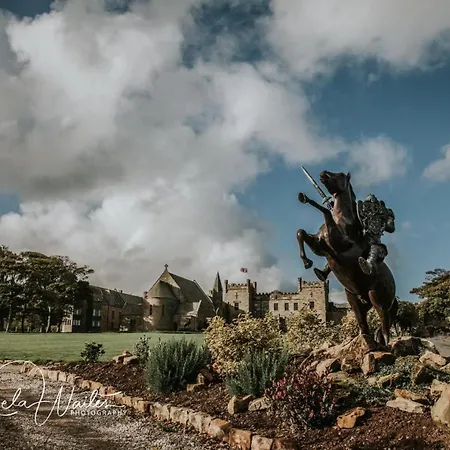 Sneaton Castle *