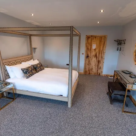 Sneaton Castle Otel