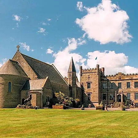 Sneaton Castle * Whitby