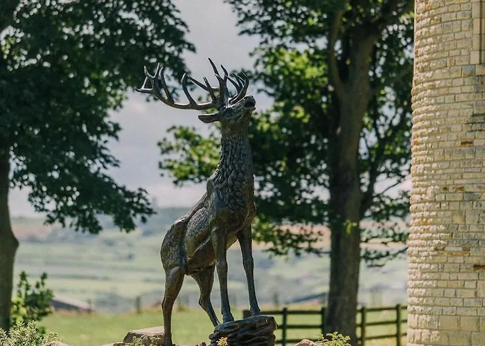 Sneaton Castle * Whitby