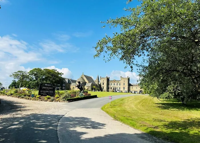 Hotel Sneaton Castle