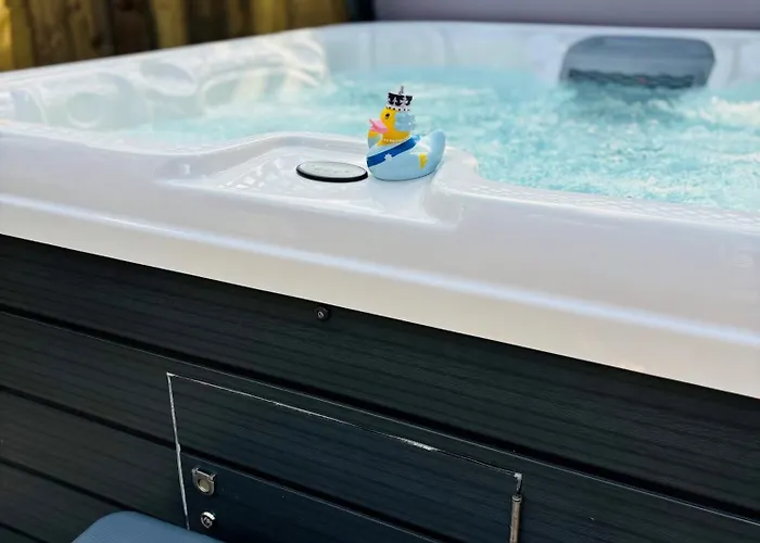 Sneaton Castle * Whitby