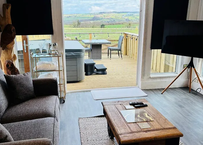 Sneaton Castle * Whitby