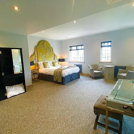 Hotel Sneaton Castle