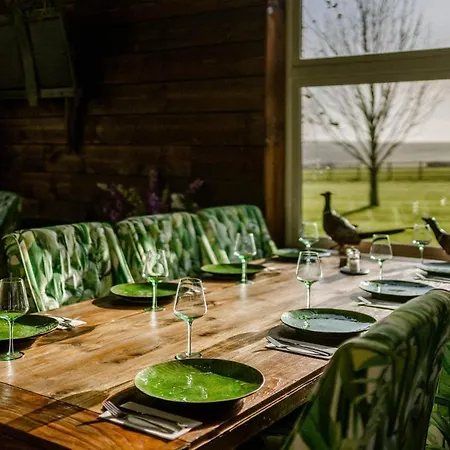 Sneaton Castle Hotel *